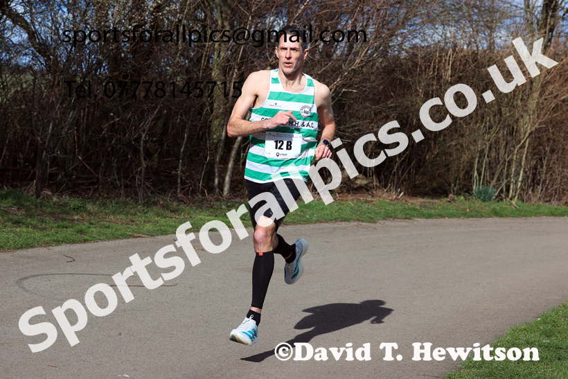 Senior Mens 2026 NECAA Royal Signals Road Relays, Hetton Lyons Country Park, Hetton le Hole. Photo: David T. Hewitson/Sports for All Pics